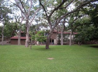1004 Cypress Creek Ln, Wimberley, TX 78676