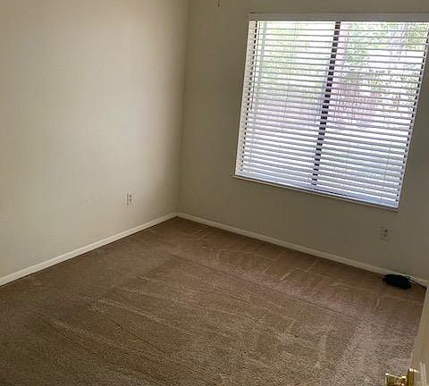 4th image of 11459 Walnut Meadow Dr