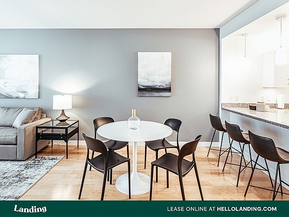 5th image of 1429 12th Ave #601W