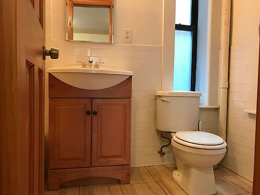 Rented by REAL New York | media 16