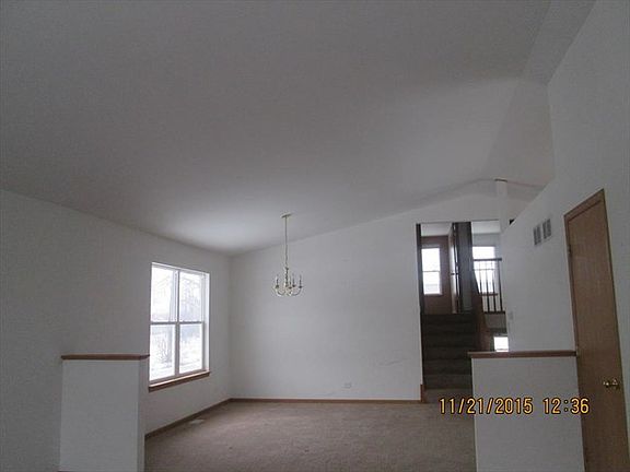 3rd image of 14711 Campbell Ave