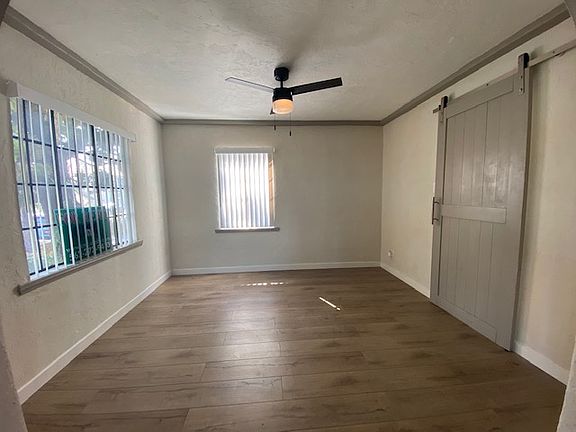 3rd image of 2493 Cedar Ave #Cedar2493