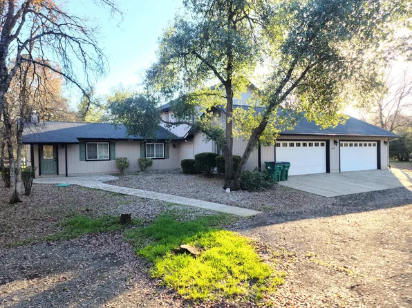 20043 Sylvia Ln, Redding, CA 96002