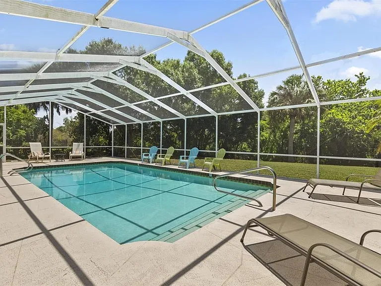 1895 Buccaneer Cir — Photo 24