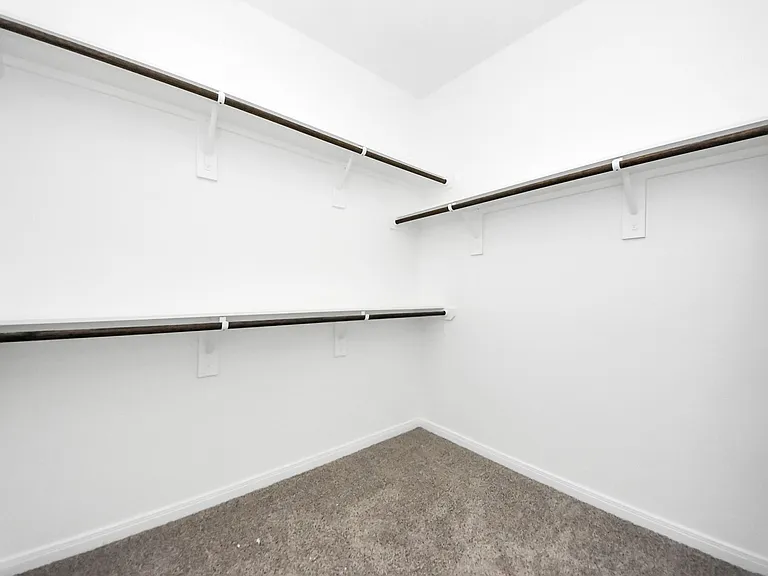 638 Stovall Dr — Photo 34