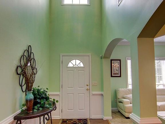 5th image of 771 Goldenrod Way