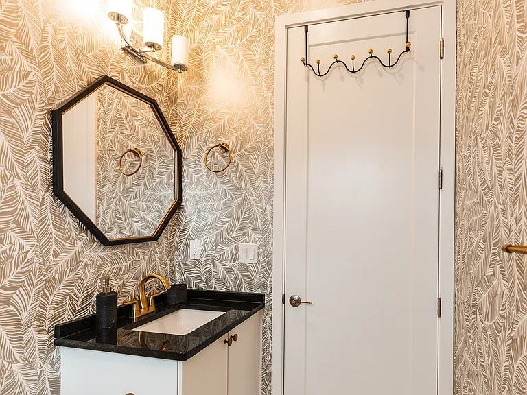 8606 Tower Bridge Ct — Photo 33