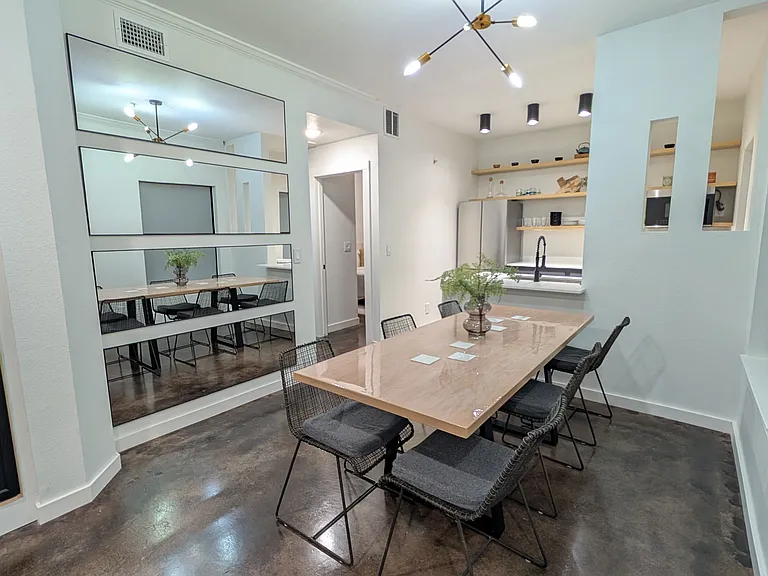 6000 Shepherd Mountain Cv #1 — Photo 6
