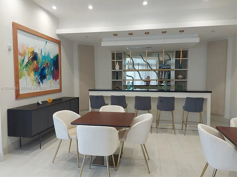 3610 Yacht Club Dr #514 — Photo 28