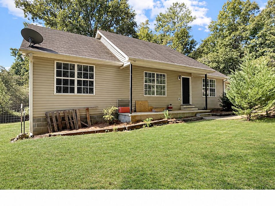 1st image of 223 City Pond Rd