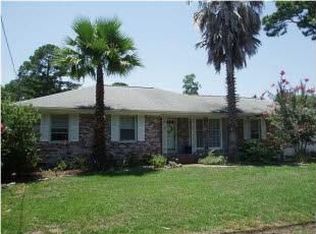 39 Farmfield Ave, Charleston, SC 29407