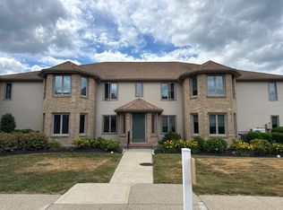 108 Norton Ave APT 24, South Easton, MA 02375