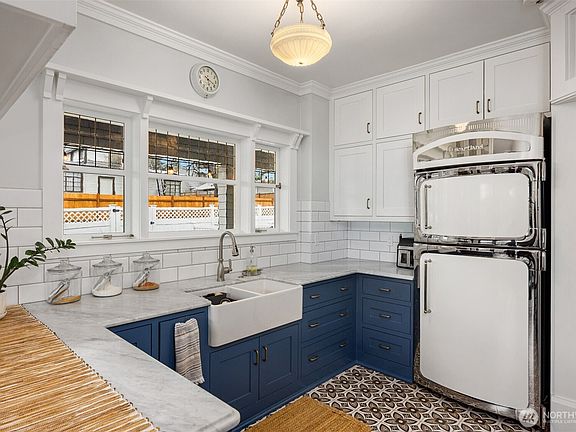 13th image of this home