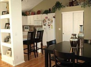 17704 K St, Omaha, NE 68135