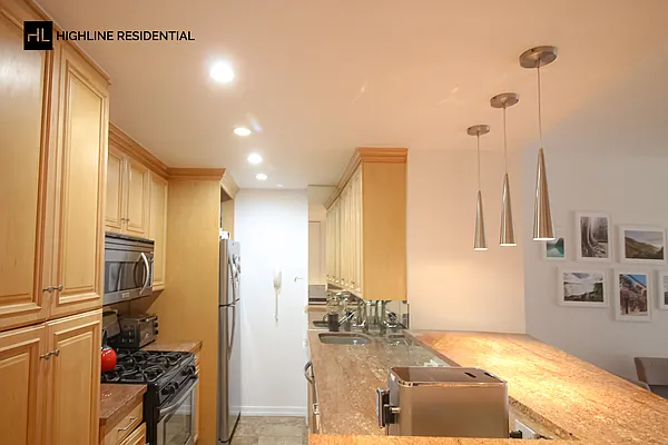 Rented by Highline Residential | media 4