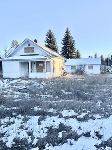 118 E 3rd Ave, Deer Park, WA, 99006