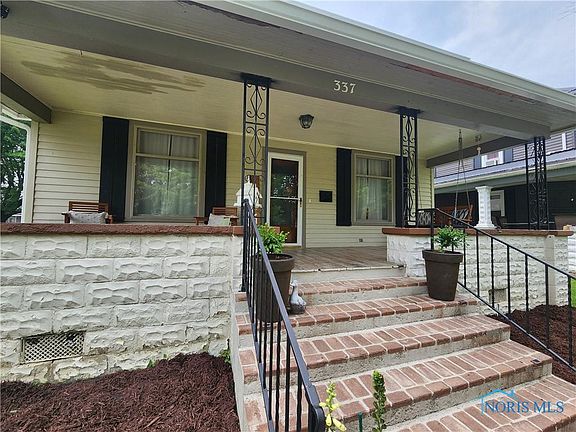 2nd image of 337 W Wyandot Ave