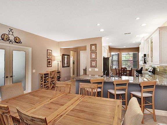 5th image of 15726 Aurora Lake Cir