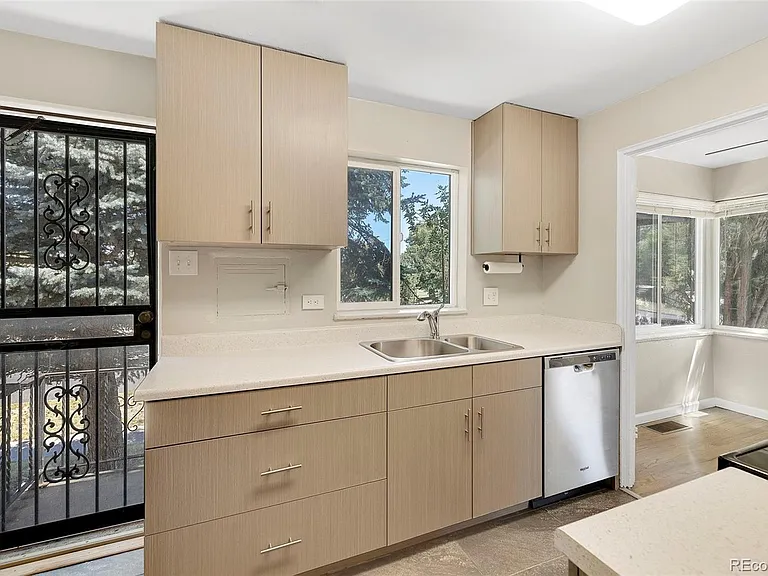 3451 N Cook St — Photo 9