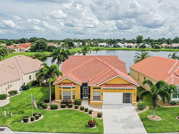 5th image of 26355 Stillwater Cir