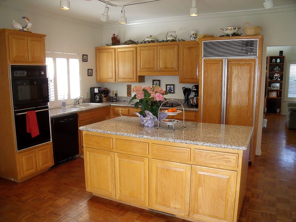 2nd image of 855 Cordoza Ct