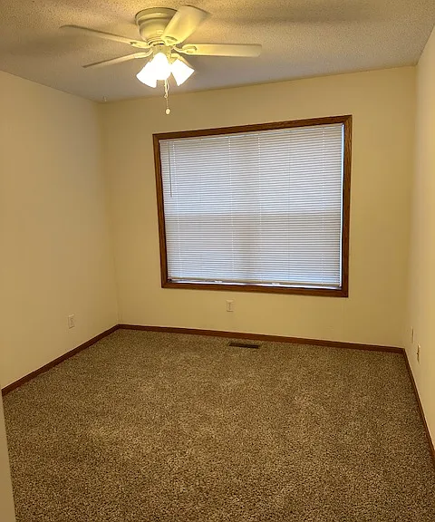 9613 Linden Ln N — Photo 12