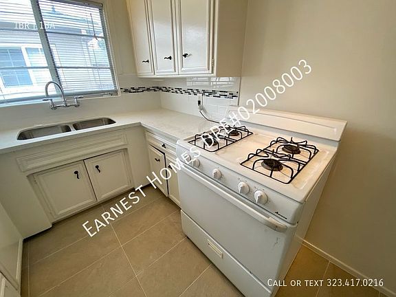 3rd image of 8736 Holloway Dr APT F