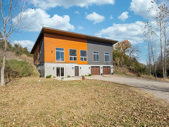 9496 10th St SE, Hanover, MN 55341