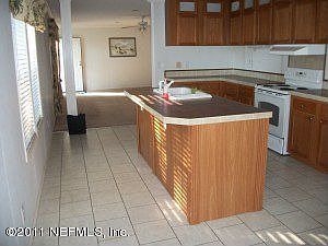4th image of 139 Woodbine Ln