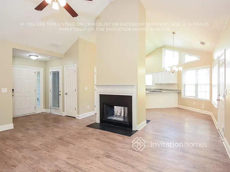 475 Hunnicutt Rd SE — Photo 4