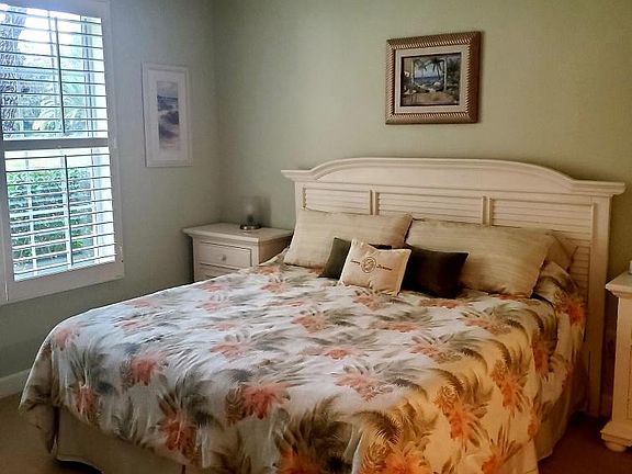 3rd image of 5283 Descanso Ct