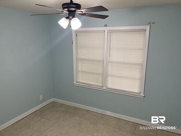 5th image of 609 E Orange Ave
