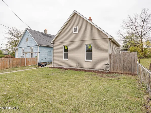 2422 N Ontario St, Toledo, OH 43611