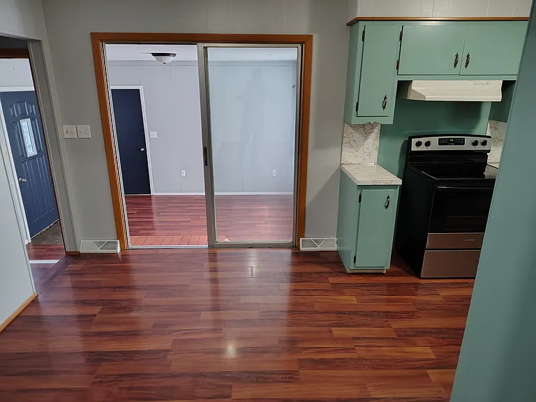 1114 N Colorado Ave — Photo 5