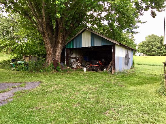 5th image of 3919 W Lee Hwy