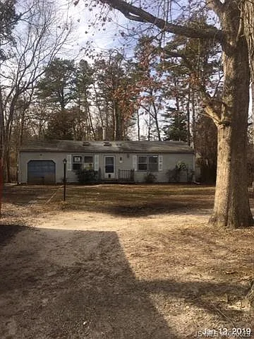 53 Oak Ln photo 1