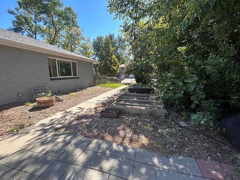 3141 W 21st Ave — Photo 27