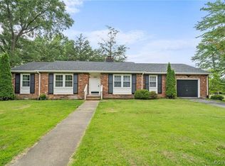 604 Smithfield Ave, Hopewell, VA 23860