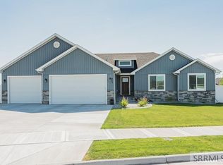 413 N Flathead Ln, Ammon, ID 83401