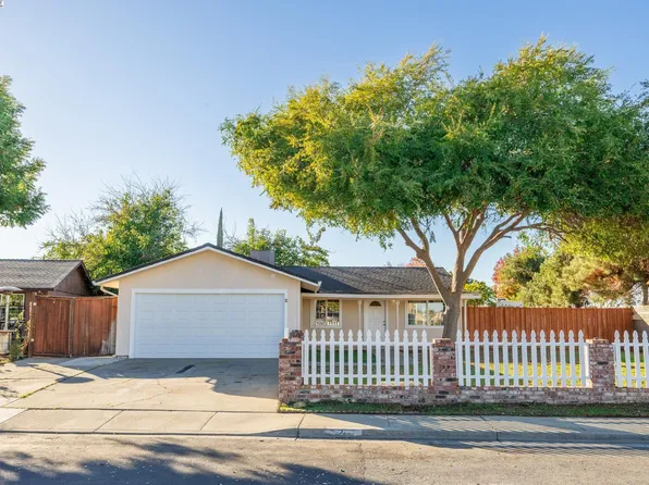 2 Salisbury Dr, Pittsburg, CA 94565