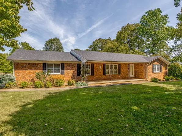 134 Edgewood Dr, Stanford, KY 40484