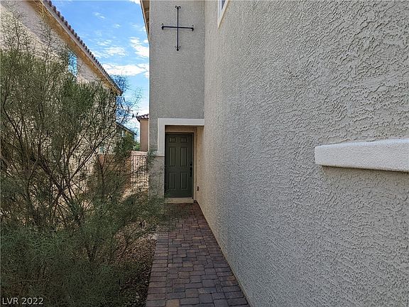 2nd image of 9328 Polwarth Ct