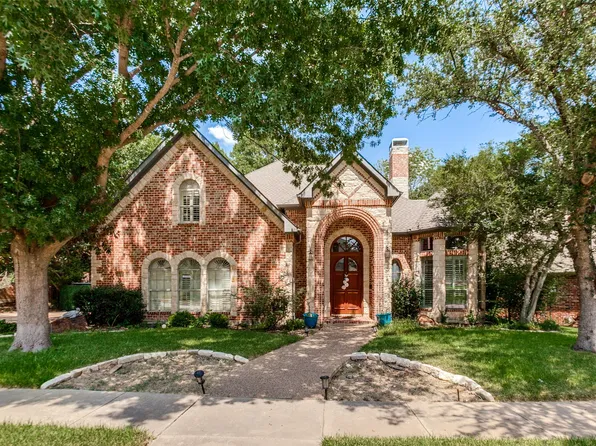 1119 Winding Brook Dr, Garland, TX 75044