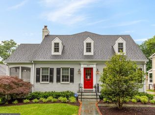 5117 Wilson Ln, Bethesda, MD 20814