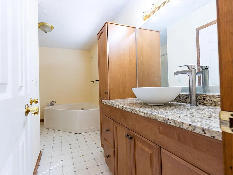 81 Peeples St — Photo 19