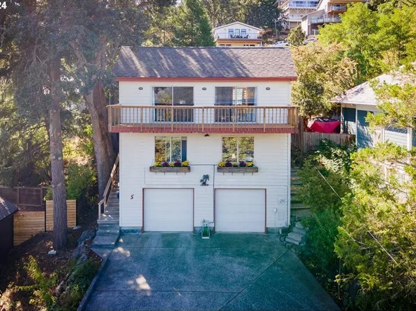 5 E Sherman Ave, Hood River, OR 97031