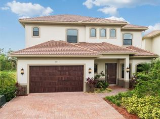 2863 Coco Lakes Dr, Naples, FL 34105