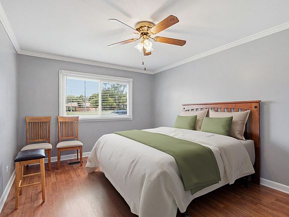 2nd image of 613 Hillsboro Rd APT A13