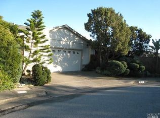 212 Riviera Cir, Larkspur, CA 94939