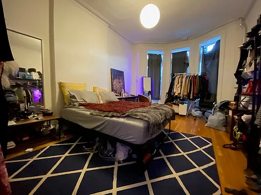 Rented by Reside New York | media 16